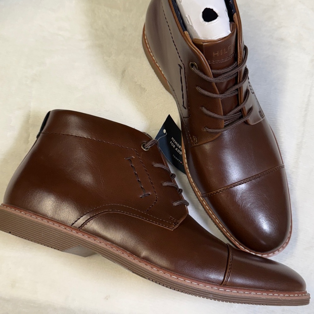 Tommy Hilfiger Men's Rawstin Cap Toe Chukka Boots - Size 10M - Picture 11 of 11
